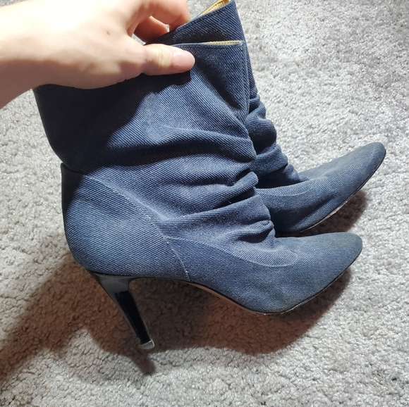 Manolo Blahnik Booties - Picture 8 of 13